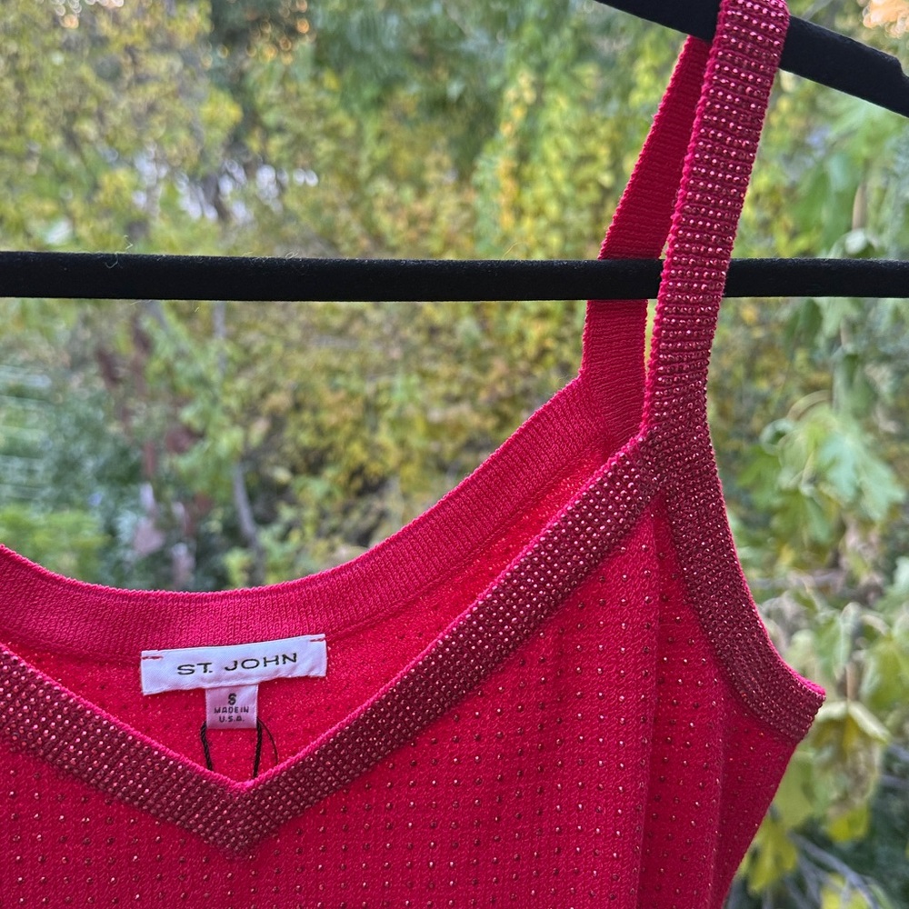NEW St. John Tank bright Red party holiday evening sparkly crystals Knit S M - Picture 17 of 17